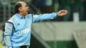 Marcelo Oliveira alerta Palmeiras que Ponte está embalada mesmo sem Doriva