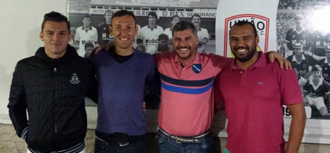 Nilsinho Zanchetta ao lado de Tiago Bernardi da Caldense e amigos