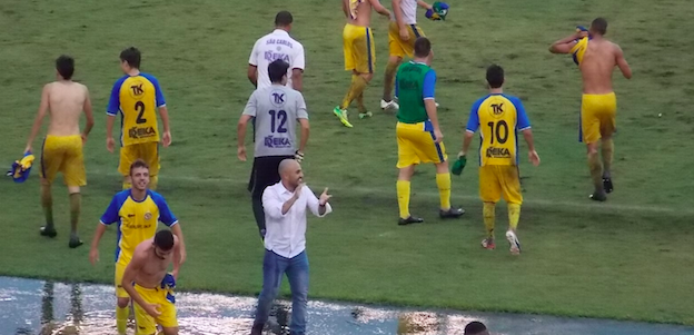 São Carlos empatou com o Taboão e garantiu vaga na final da Segundona com empate do Olímpia