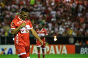 Seleção FI com artilheiro da Série B e ex-jogadores de Flamengo e Corinthians