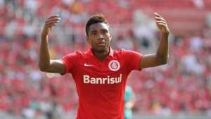 Inter fica próximo de renovação de empréstimo de Vitinho, do CSKA, da Rússia