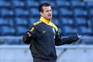 Eliminatórias: Dunga exalta superação e dá nota 8,5 para seleção em vitória sobre Venezuela