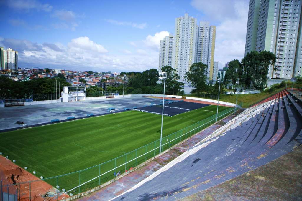Olímpia se prepara para jogar em gramado sintético