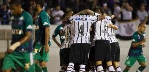 BRASILEIRÃO: Corinthians tenta não dar mole ao Atlético-MG e Santos terminar no G4