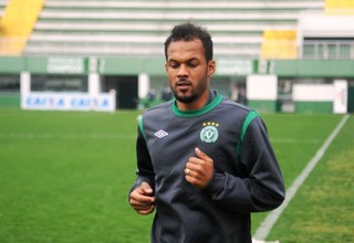 Suspenso, Bruno Silva não enfrenta o Vasco