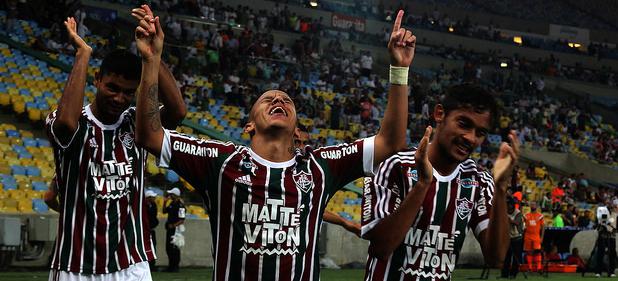 Marcos Junior fez um golaço no começo do segundo tempo e 