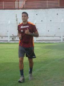 Série B: De olho no Sampaio Corrêa, Douglas pede atenção ao Boa Esporte