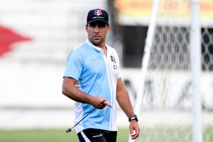 Série B: Possível ausência de Grafite não preocupa técnico do Santa Cruz