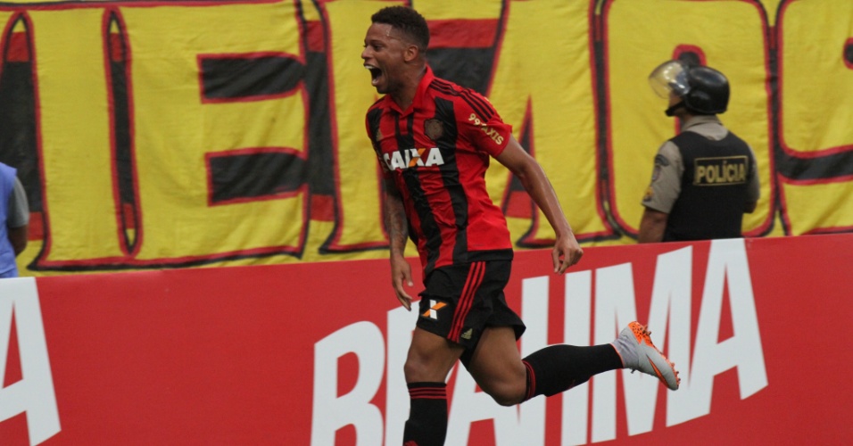 André vem jogando muito com a camisa do Sport