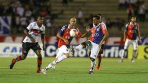 Série B: Gilberto Pereira indica mudanças no Atlético-GO diante do Ceará