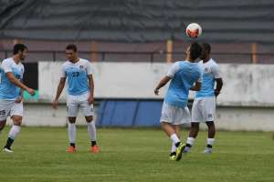 Série B: Grafite aparece em treino e pode ser a novidade no Santa Cruz