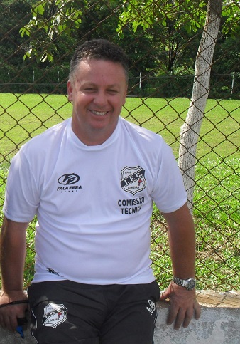 Álvaro Gaia espera comandar Independente por mais tempo