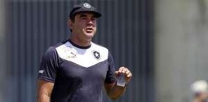 Série B: Ricardo Gomes define meta no Botafogo: 'Só depois do acesso pensaremos em título'