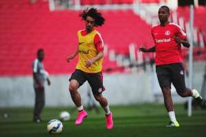 Flamengo x Internacional - Quem vai deixar a chama acesa?