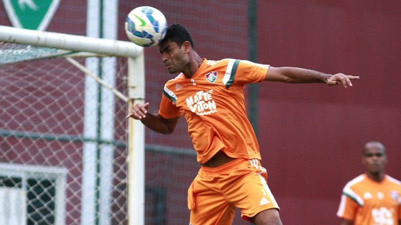 Fluminense deu atenção especial para bolas aéreas antes da partida