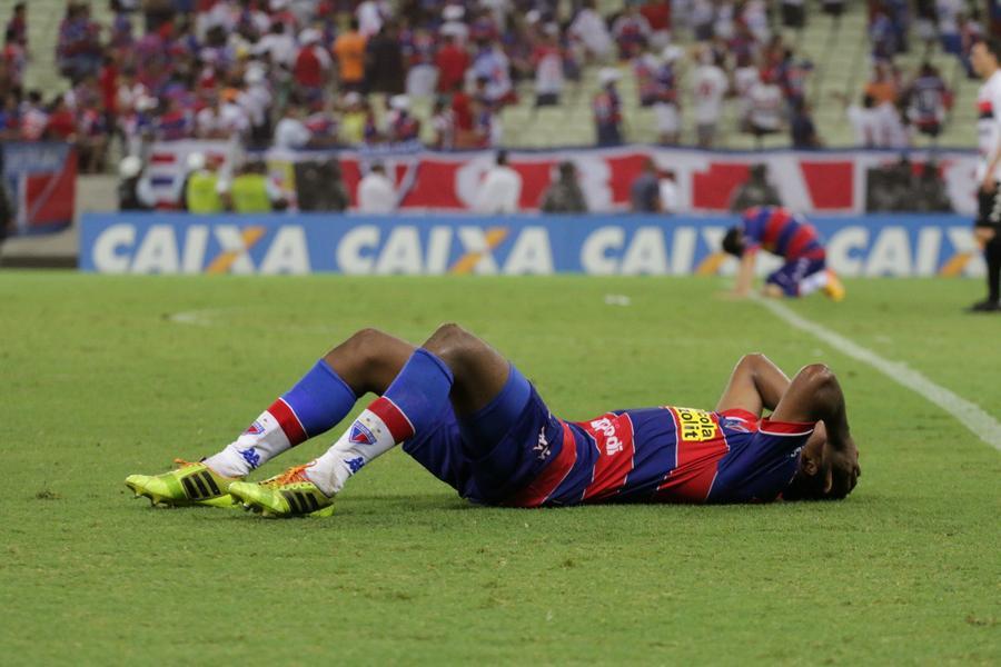 Pela terceira vez o Fortaleza ficou pelo meio do caminho e o acesso ficou com o Brasil de Pelotas.