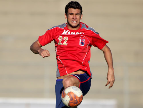 Zagueiro Luciano Castan foi destaque da defesa do Paraná Club no confronto contra o vice-líder Vitória.