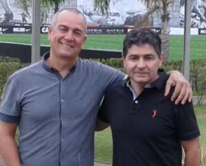 Dono de time que revelou Eto'o visita clubes de São Paulo em busca de jogadores