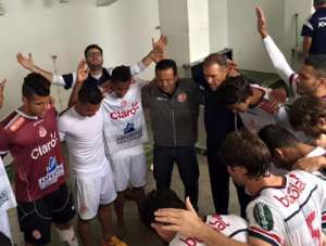 Copa Paulista: Técnico do Penapolense comenta confronto contra o Independente