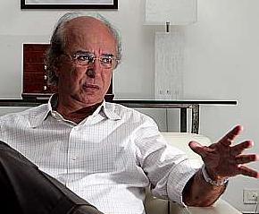 É muita roubalheira. E Don Corleone está solto.