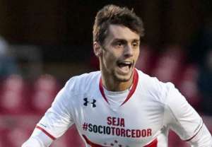 'O Santos está engasgado', diz Rodrigo Caio antes de duelo na Copa do Brasil