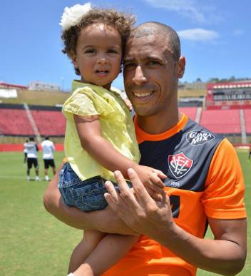 Jorge Wagner quer Vitória ligado no CRB para voltar a vencer na Série B 