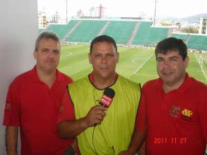 Rádio Difusora de Pirassununga transmite clássico da Copa do Brasil