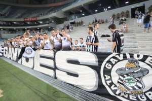 Não vai ter festa! Organizada do Figueirense é proibida de entrar em estádios até 2016