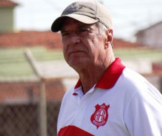 Pinho terá uma dor de cabeça a mais para o próximo confronto contra o Lemense.