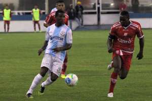 Macaé x Mogi Mirim - Pressionado por vitória do Ceará, Alviazul quer bater o lantera e afastar o Z4