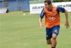 Série C: Leston tenta definir Tupi-MG sem Bruno Ré e com oito pendurados