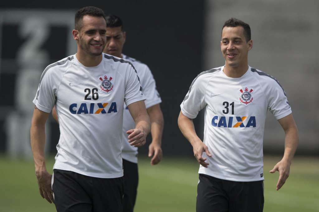 Renato não treinou ontem, mas vai pro jogo