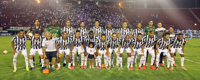 Primeira foto após o acesso à série B em 2016. - Tupi FC Oficial