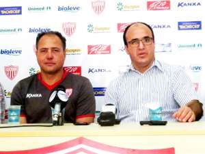 Série B: Márcio Goiano já acumula cinco derrotas consecutivas no comando do Mogi Mirim