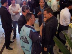 Após vitória em Curitiba, Doriva prestigia evento na FPF