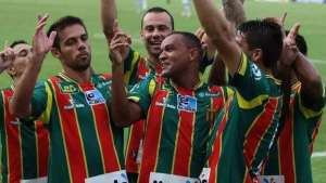 SÉRIE B: Pela vice-liderança, América-MG visita Boa Esporte, que pode ser rebaixado neste rodada