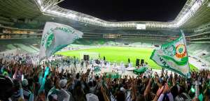 Polícia investiga ataque à sede da Dragões da Real e pode proibir torcida do Palmeiras de frequentar estádios