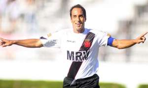 Vasco faz acordo e pagará milhões a Edmundo, hoje comentarista da Band