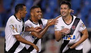 Vascaíno Luan confia no retrospecto no Engenhão para brilhar contra o Flu