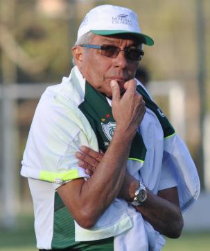 Givanildo Oliveira: 67 anos e devolvendo o Coelho na Série A