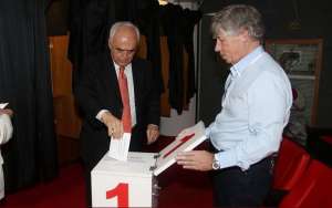 Leco promete força no futebol e elogia Doriva após eleição no São Paulo