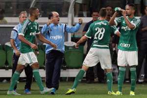 Palmeiras é ainda o time que mais pressiona Santos por uma vaga no G4