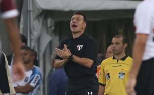 Doriva lamenta pouco tempo para treinar escalação ousada no São Paulo