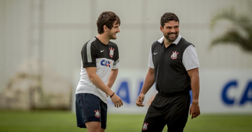 Bruno Mazziotti ao lado de Alexandre Pato