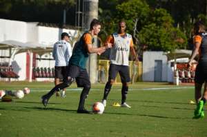 Série B: Vagner Mancini esconde o jogo, mas Vitória não deve mudar contra Náutico