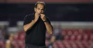 De férias na Espanha, Muricy Ramalho é sondado pelo Flamengo para 2016