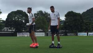 Dorival nega atrito com Gabriel por causa de skate no treino santista