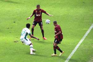 Chapecoense x Atlético-PR - Após frustração na Sul-Americana, times tentam subir no Brasileiro