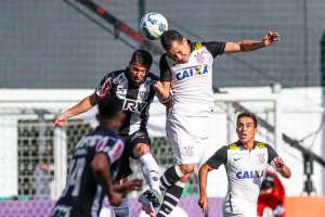 Atlético-MG 0 x 3 Corinthians - Vitória incontestável do campeão Brasileiro de 2015
