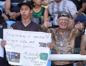 Seleção da SÉRIE B com técnico Léo Condé, do Sampaio Corrêa, e craque Hat-Trick da 33.ª rodada